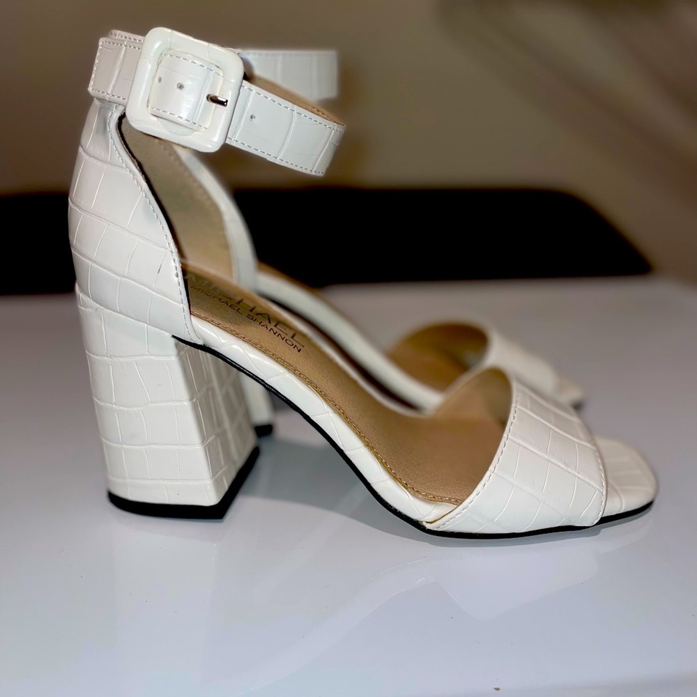 White Chunky heeled sandals by Micheal Shannon, size 7